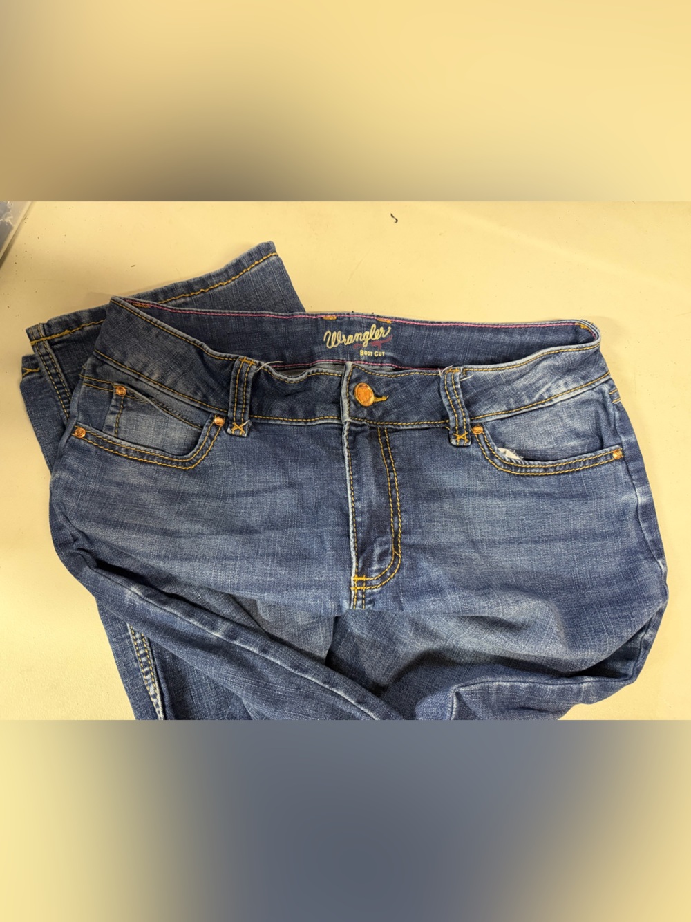 Wrangler Women's bootcut Jeans - 13x32 - Picture 3 of 8